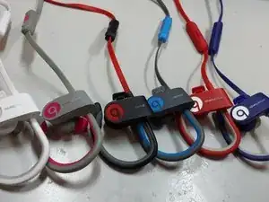 PowerBeats2 Wireless Headphones by Dr. Dre